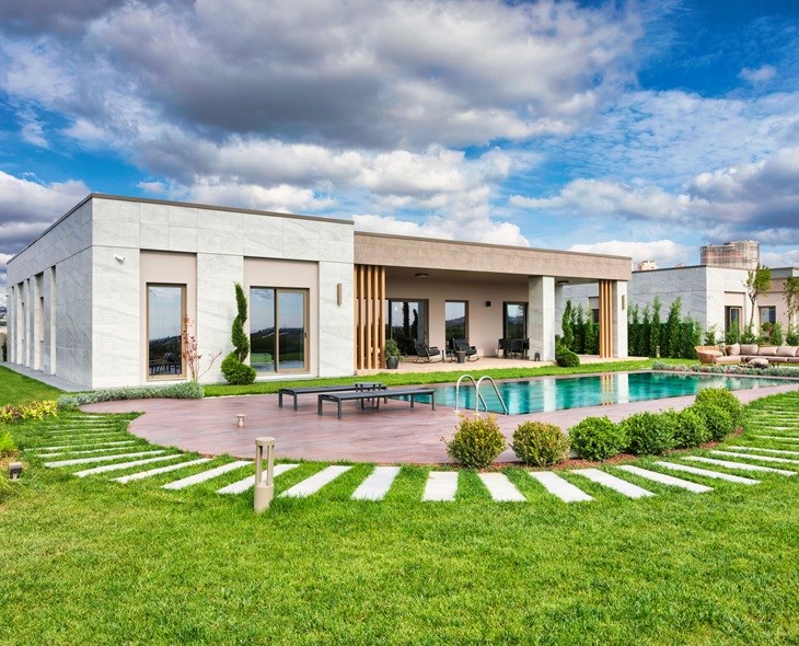 AKYAPI’NIN BÜYÜKÇEKMECE’DEKİ LÜKS VİLLA PROJESİ BIG COUNTRY’DE YAŞAM BAŞLADI!