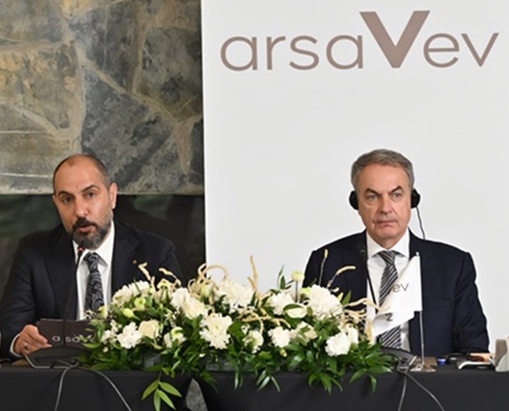 arsaVev Yönetim Kurulu Başkanı Bülent Öztürk ve İspanya Eski Başbakanı José Luis Rodríguez Zapatero,