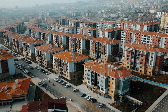 Küresel Konut Krizi Derinleşiyor: Şerif Varlı’dan 10 Çözüm Önerisi
